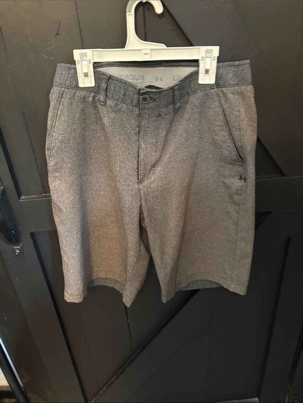 Under Armour Men's Heather Gray Flat-Front Performance Shorts
